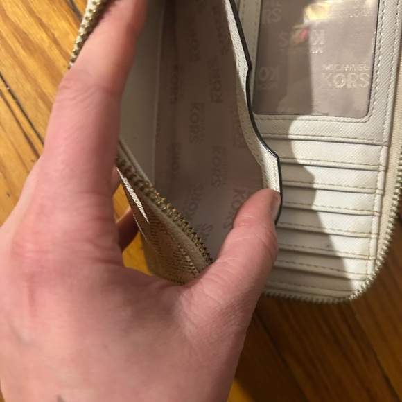 Michael Kors Cream Monogram Wallet with Gold Accents - Picture 10 of 11